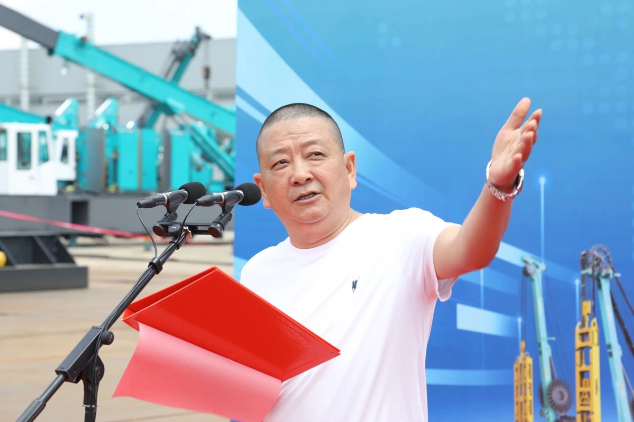 “破紀(jì)錄王者”再出征！山河智能SWDM800旋挖鉆機(jī)成功交機(jī)